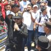 Ratusan Masyarakat Tergabung Dalam Ormas Gelar Aksi Demo Di Kantor Gubernur Sulut 