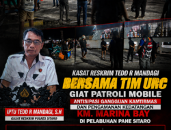 Kasat Reskrim Tedd R Mandagi Bersama Tim URC Giat Patroli Mobile Antisipasi Gangguan Kamtibmas di Pelabuhan Pehe