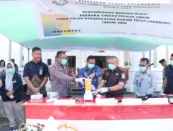 Kapolres Abdul Kholik Hadir Langsung Pemusnahan Barang Bukti Berkuatan Hukum Tetap  (Inkracht) di Kejaksaan Negeri Kotamobagu